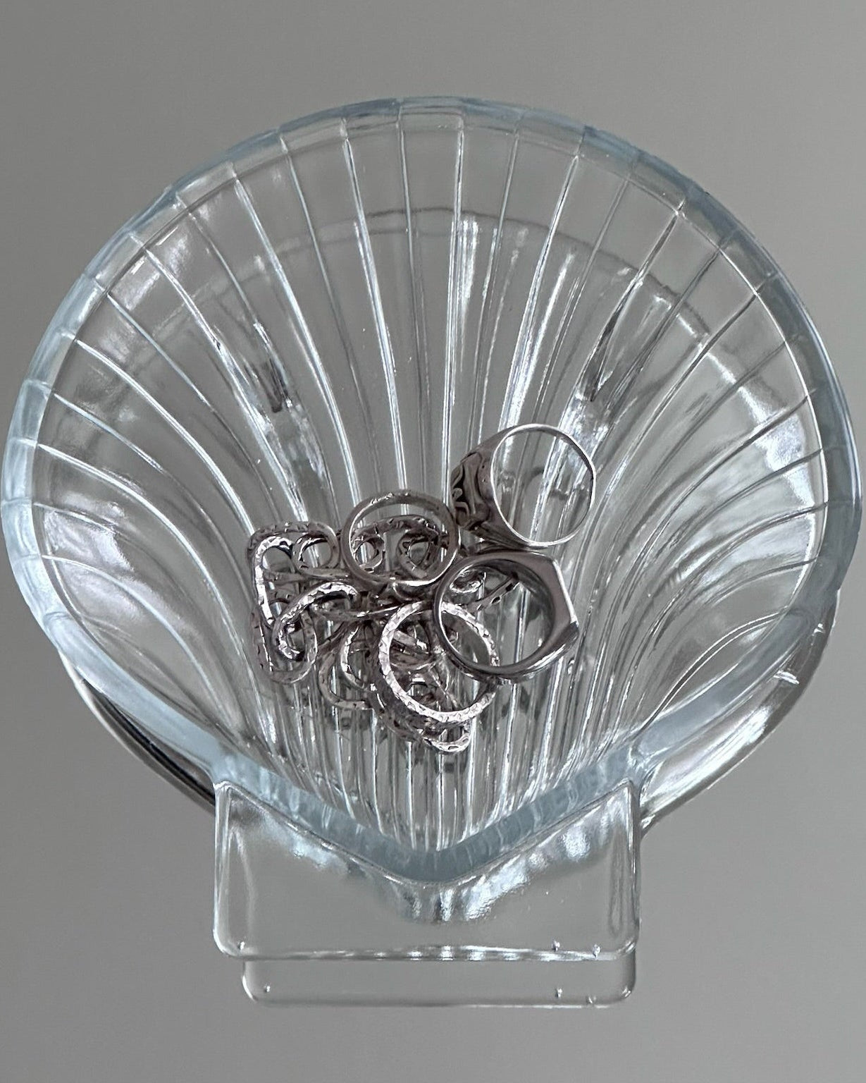 Shell-shaped Glass Dish